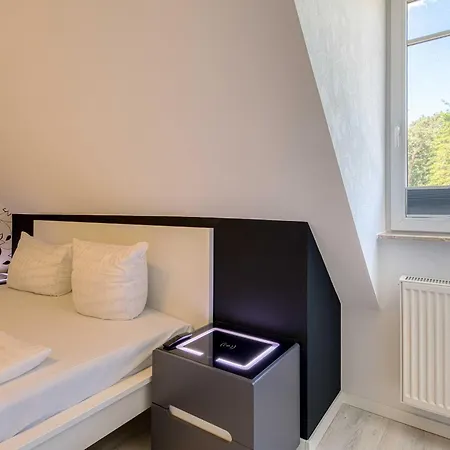 Apartment Seesuite Mit Seeblick Am Koelpinsee Waren (Mueritz)