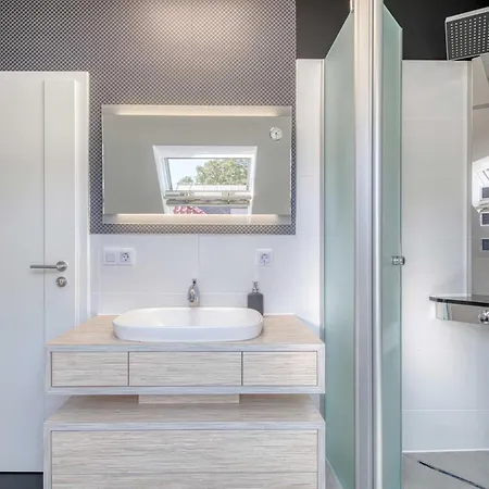 Seesuite Mit Seeblick Am Koelpinsee Apartament *