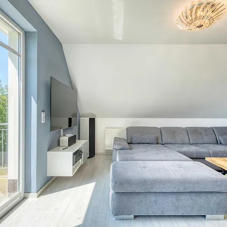 Seesuite Mit Seeblick Am Koelpinsee *